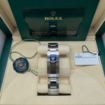 Rolex GMT-Master II 126710GRNR (2024) - Black dial 40 mm Steel case (6/6)