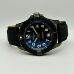 Breitling Avenger S17328101B1X1 (2024) - Black dial 42 mm Titanium case (3/16)