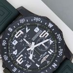 Breitling Endurance Pro X82310 (2022) - Black dial 44 mm Plastic case (4/8)