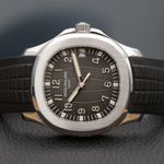 Patek Philippe Aquanaut 5165A-001 (2007) - Black dial 38 mm Steel case (2/7)