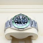 Rolex Submariner Date 16610LV (2009) - Black dial 40 mm Steel case (2/6)