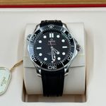 Omega Seamaster Diver 300 M 210.32.42.20.01.001 (2024) - Zwart wijzerplaat 42mm Staal (4/8)