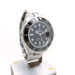 Rolex Sea-Dweller 126600 (2022) - Black dial 43 mm Steel case (2/6)