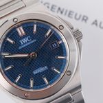 IWC Ingenieur Automatic IW328907 (2025) - Blue dial 40 mm Steel case (3/8)