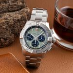 Breitling Avenger AB0147101L1X1 - (1/8)
