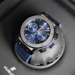 Hublot Classic Fusion Blue 521.cm.7170.lr (2024) - Blauw wijzerplaat 45mm Keramiek (2/5)