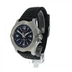 Breitling Colt Quartz A7438811 (2018) - Zwart wijzerplaat 44mm Staal (2/5)