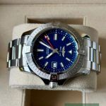 Breitling Avenger A32395101C1A1 (2021) - Blauw wijzerplaat 43mm Staal (4/7)