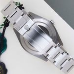 Rolex Explorer 214270 - (6/8)