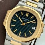 Patek Philippe Nautilus 3800 (Onbekend (willekeurig serienummer)) - Blauw wijzerplaat 37mm Goud/Staal (5/8)