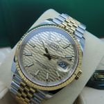 Rolex Datejust 36 126233 (2021) - 36 mm Gold/Steel case (5/8)