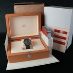 Omega Speedmaster Moonphase 304.23.44.52.06.001 (2017) - Grey dial 44 mm Steel case (8/8)