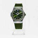 Hublot Classic Fusion 542.NX.8970.RX (2024) - Green dial 42 mm Titanium case (1/1)