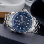 Omega Seamaster Diver 300 M 212.30.36.20.03.001 (Unknown (random serial)) - Blue dial 36 mm Steel case (2/8)