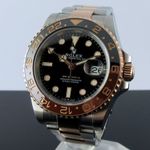 Rolex GMT-Master II 126711CHNR (2024) - Black dial 40 mm Gold/Steel case (2/8)