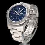 Breitling Avenger A13385 (2022) - 43mm Staal (4/8)