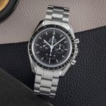 Omega Speedmaster Professional Moonwatch 311.30.42.30.01.006 (Unknown (random serial)) - Black dial 42 mm Steel case (1/8)