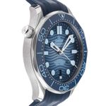 Omega Seamaster Diver 300 M 210.32.42.20.03.002 (2024) - Blue dial 42 mm Steel case (5/7)