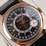 Patek Philippe Calatrava 6000R-001 (2014) - Brown dial 37 mm Rose Gold case (3/8)