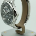 Omega Seamaster Diver 300 M 210.30.42.20.01.001 (2019) - Black dial 42 mm Steel case (3/8)