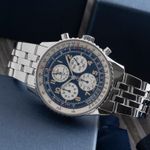 Breitling Navitimer A33030 (1995) - Black dial 38 mm Steel case (2/8)