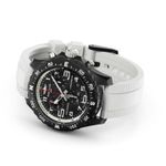 Breitling Endurance Pro X82310 (2024) - Black dial 44 mm Plastic case (3/6)