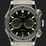 Hublot Classic Fusion Chronograph 541.NX.8970.LR (2024) - Groen wijzerplaat 42mm Titanium (2/7)