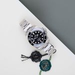 Rolex Submariner No Date 114060 (2016) - Black dial 40 mm Steel case (2/8)