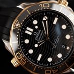 Omega Seamaster Diver 300 M 210.22.42.20.01.001 (2019) - Zwart wijzerplaat 42mm Staal (2/8)