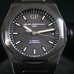 Girard-Perregaux Laureato 81010-32-631-FK6A (2023) - Black dial 40 mm Ceramic case (1/8)