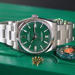 Rolex Oyster Perpetual 36 126000 (2023) - Groen wijzerplaat 36mm Staal (4/6)