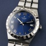 Tudor Royal 28500 (2025) - Blauw wijzerplaat 38mm Staal (2/8)