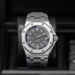 Audemars Piguet Royal Oak Offshore Diver 15720ST.OO.A009CA.01 (2024) - Grey dial 42 mm Steel case (4/6)