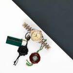 Rolex Lady-Datejust 69173 (1994) - Champagne wijzerplaat 26mm Goud/Staal (2/7)