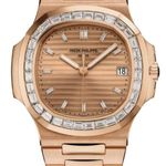 Patek Philippe Nautilus 5723/1R-001 - (1/1)