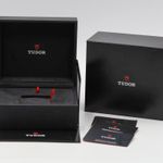 Tudor Black Bay GMT 79833MN (Unknown (random serial)) - Black dial 41 mm Steel case (8/8)