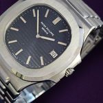 Patek Philippe Nautilus 3700 (1977) - Blue dial 43 mm Steel case (4/4)