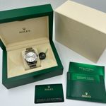 Rolex Datejust 41 126300 (2024) - Zilver wijzerplaat 41mm Staal (2/8)