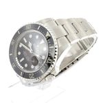 Rolex Sea-Dweller 126600 (2020) - Black dial 43 mm Steel case (2/6)