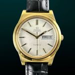 Omega Genève 166.0169 (1972) - White dial 36 mm Gold/Steel case (1/8)