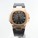 Patek Philippe Nautilus 5711R (2007) - Bruin wijzerplaat 40mm Roségoud (1/8)