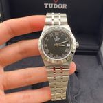 Tudor Royal 28400-0003 (2023) - Zwart wijzerplaat 34mm Staal (7/8)