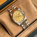 Rolex Datejust 31 68273 (1988) - Gold dial 31 mm Gold/Steel case (3/8)