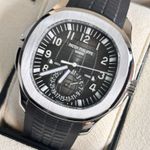 Patek Philippe Aquanaut 5164A-001 (2022) - Black dial 41 mm Steel case (5/8)