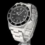Rolex Sea-Dweller 4000 16600 (2007) - Black dial 40 mm Steel case (2/8)