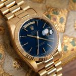 Rolex Day-Date 36 18038 (1982) - Blue dial 36 mm Yellow Gold case (2/8)
