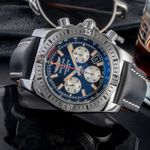 Breitling Chronomat 44 Airborne AB01154G/BD13 (2014) - Black dial 44 mm Steel case (2/8)