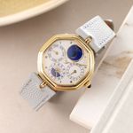 Gérald Genta Unknown g2747 (Unknown (random serial)) - White dial 33 mm Yellow Gold case (1/8)