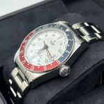 Tudor Black Bay GMT 79830RB-0010 (2023) - White dial 41 mm Steel case (6/8)