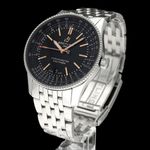 Breitling Navitimer A17326 (2023) - Black dial 41 mm Steel case (2/8)